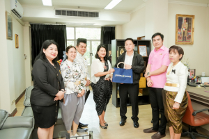 อธิการบดี มรภ.เทพสตรี นำคณะผู้บริหาร เข้าคารวะขอพรปีใหม่ผู้ว่าราชการจังหวัดสิงห์บุรี และคณะรองผู้ว่าฯ มุ่งกระชับความร่วมมือเชิงพื้นที่ พัฒนาท้องถิ่นอย่างยั่งยืน