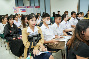 ศูนย์ภาษาจัดงานเทศกาลภาษานานาชาติ 2026 