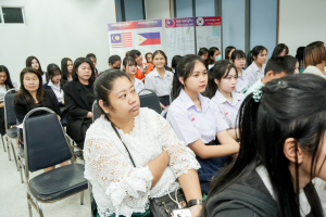 ศูนย์ภาษาจัดงานเทศกาลภาษานานาชาติ 2026 