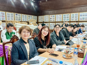 อธิการบดี มรภ.เทพสตรี และคณะ ร่วมการประชุมกองทุนการศึกษา เพื่อน้องสองราชภัฏ มรภ.เทพสตรี-มรภ.อุตรดิตถ์ ครั้งที่ 3 และการประชุมการจัดตั้งร้านสะดวกซื้อ 7-11ฯ