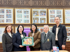 อธิการบดี มรภ.เทพสตรี และคณะ ร่วมการประชุมกองทุนการศึกษา เพื่อน้องสองราชภัฏ มรภ.เทพสตรี-มรภ.อุตรดิตถ์ ครั้งที่ 3 และการประชุมการจัดตั้งร้านสะดวกซื้อ 7-11ฯ