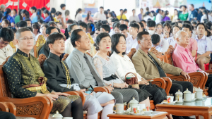 งานสื่อสารองค์กร มรภ.เทพสตรี ร่วมกับกองบริการการศึกษา และกองพัฒนานักศึกษา จัดบูธประชาสัมพันธ์การรับสมัครนักศึกษาเคลื่อนที่ ยกระดับการสื่อสารสู่มาตรฐานสากล