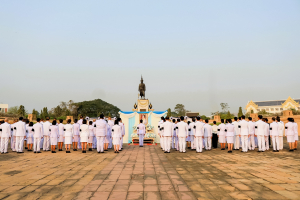 มรภ.เทพสตรี ร่วมพิธีทำบุญตักบาตรอุทิศถวายพระราชกุศลแด่ สมเด็จพระนางเจ้าสิริกิติ์ พระบรมราชินีนาถ พระบรมราชชนนีพันปีหลวง ครบสตมวาร (100 วัน)