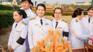 มรภ.เทพสตรี ร่วมพิธีทำบุญตักบาตรอุทิศถวายพระราชกุศลแด่ สมเด็จพระนางเจ้าสิริกิติ์ พระบรมราชินีนาถ พระบรมราชชนนีพันปีหลวง ครบสตมวาร (100 วัน)