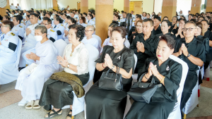 มรภ.เทพสตรี ร่วมพิธีบำเพ็ญกุศลอุทิศถวายพระราชกุศลแด่ สมเด็จพระนางเจ้าสิริกิติ์ พระบรมราชินีนาถ พระบรมราชชนนีพันปีหลวง ครบสตมวาร (100 วัน) ณ วัดสิริจันทรนิมิตรวรวิหาร