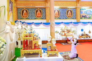 มรภ.เทพสตรี ร่วมพิธีบำเพ็ญกุศลอุทิศถวายพระราชกุศลแด่ สมเด็จพระนางเจ้าสิริกิติ์ พระบรมราชินีนาถ พระบรมราชชนนีพันปีหลวง ครบสตมวาร (100 วัน) ณ วัดสิริจันทรนิมิตรวรวิหาร
