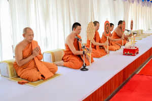 มรภ.เทพสตรี ร่วมพิธีบำเพ็ญกุศลอุทิศถวายพระราชกุศลแด่ สมเด็จพระนางเจ้าสิริกิติ์ พระบรมราชินีนาถ พระบรมราชชนนีพันปีหลวง ครบสตมวาร (100 วัน) ณ วัดสิริจันทรนิมิตรวรวิหาร