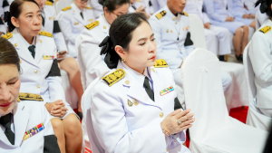 มรภ.เทพสตรี ร่วมพิธีบำเพ็ญกุศลอุทิศถวายพระราชกุศลแด่ สมเด็จพระนางเจ้าสิริกิติ์ พระบรมราชินีนาถ พระบรมราชชนนีพันปีหลวง ครบสตมวาร (100 วัน) ณ วัดสิริจันทรนิมิตรวรวิหาร