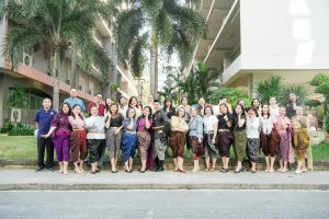 คณะวิทยาการจัดการ ร่วมสืบสานอัตลักษณ์ท้องถิ่น รณรงค์แต่งกายชุดไทยขานรับงานแผ่นดินสมเด็จพระนารายณ์มหาราช ครั้งที่ 38