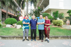 คณะวิทยาการจัดการ ร่วมสืบสานอัตลักษณ์ท้องถิ่น รณรงค์แต่งกายชุดไทยขานรับงานแผ่นดินสมเด็จพระนารายณ์มหาราช ครั้งที่ 38