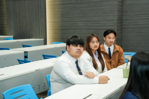 สำนักศิลปะและวัฒนธรรม ยกระดับ “สำรับเทพสตรี” สู่สากล จัดอบรมทักษะงานบริการบนโต๊ะอาหารระดับมืออาชีพ สร้างประสบการณ์ Soft Power อาหาร 3 บุรี