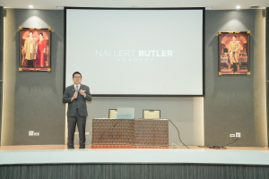 สำนักศิลปะและวัฒนธรรม ยกระดับ “สำรับเทพสตรี” สู่สากล จัดอบรมทักษะงานบริการบนโต๊ะอาหารระดับมืออาชีพ สร้างประสบการณ์ Soft Power อาหาร 3 บุรี