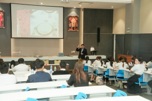 สำนักศิลปะและวัฒนธรรม ยกระดับ “สำรับเทพสตรี” สู่สากล จัดอบรมทักษะงานบริการบนโต๊ะอาหารระดับมืออาชีพ สร้างประสบการณ์ Soft Power อาหาร 3 บุรี