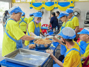 ศูนย์ส่งเสริมการจัดการศึกษาตามพระบรมราโชบาย มรภ.เทพสตรี สานต่อศาสตร์พระราชา ลงพื้นที่ปั้นอาชีพ 
