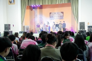 คณะมนุษยศาสตร์ฯ จัดประกวดหนุ่มฉลาด สาวเฉลียว และหนุ่มสาวสร้างสรรค์ โชว์อัจฉริยภาพผ่าน 