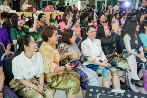 คณะมนุษยศาสตร์ฯ จัดประกวดหนุ่มฉลาด สาวเฉลียว และหนุ่มสาวสร้างสรรค์ โชว์อัจฉริยภาพผ่าน 