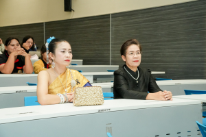 มรภ.เทพสตรี ร่วมกับ จังหวัดลพบุรี จัดบรรยายวิชาการ 