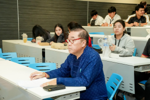 มรภ.เทพสตรี ร่วมกับ จังหวัดลพบุรี จัดบรรยายวิชาการ 