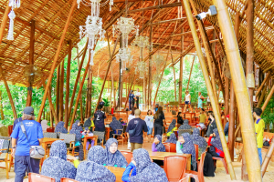 มรภ.เทพสตรี ส่งตัวแทนนักศึกษาเติมรอยยิ้มสู่แดนใต้ ในโครงการ 