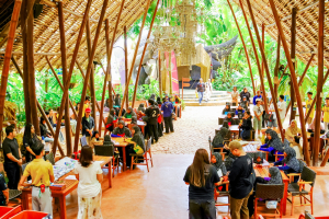 มรภ.เทพสตรี ส่งตัวแทนนักศึกษาเติมรอยยิ้มสู่แดนใต้ ในโครงการ 