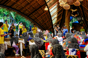 มรภ.เทพสตรี ส่งตัวแทนนักศึกษาเติมรอยยิ้มสู่แดนใต้ ในโครงการ 