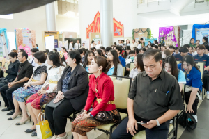 มรภ.เทพสตรี เปิดนิทรรศการ 