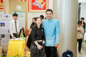 มรภ.เทพสตรี เปิดนิทรรศการ 