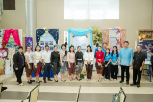 มรภ.เทพสตรี เปิดนิทรรศการ 