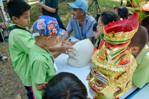 มรภ.เทพสตรี จัดกิจกรรมลานวิถีไทย งานแผ่นดินสมเด็จพระนารายณ์มหาราช ประจำปี พ.ศ. 2569 ครั้งที่ 38