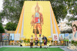 อธิการบดี มรภ.เทพสตรี นำผู้บริหาร คณาจารย์ และบุคลากร ร่วมต้อนรับนายกรัฐมนตรี และคณะ ในพิธีเปิดงานแผ่นดินสมเด็จพระนารายณ์มหาราช ประจำปี พ.ศ. 2569 ครั้งที่ 38