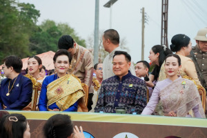 อธิการบดี มรภ.เทพสตรี นำผู้บริหาร คณาจารย์ และบุคลากร ร่วมต้อนรับนายกรัฐมนตรี และคณะ ในพิธีเปิดงานแผ่นดินสมเด็จพระนารายณ์มหาราช ประจำปี พ.ศ. 2569 ครั้งที่ 38