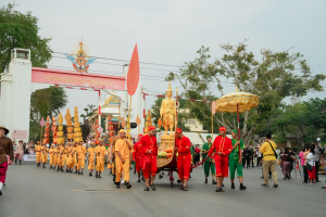อธิการบดี มรภ.เทพสตรี นำผู้บริหาร คณาจารย์ และบุคลากร ร่วมต้อนรับนายกรัฐมนตรี และคณะ ในพิธีเปิดงานแผ่นดินสมเด็จพระนารายณ์มหาราช ประจำปี พ.ศ. 2569 ครั้งที่ 38