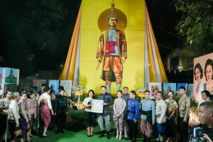 อธิการบดี มรภ.เทพสตรี นำผู้บริหาร คณาจารย์ และบุคลากร ร่วมต้อนรับนายกรัฐมนตรี และคณะ ในพิธีเปิดงานแผ่นดินสมเด็จพระนารายณ์มหาราช ประจำปี พ.ศ. 2569 ครั้งที่ 38