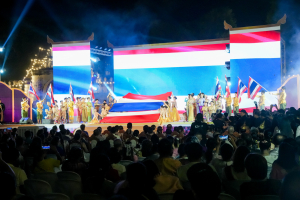 อธิการบดี มรภ.เทพสตรี นำผู้บริหาร คณาจารย์ และบุคลากร ร่วมต้อนรับนายกรัฐมนตรี และคณะ ในพิธีเปิดงานแผ่นดินสมเด็จพระนารายณ์มหาราช ประจำปี พ.ศ. 2569 ครั้งที่ 38