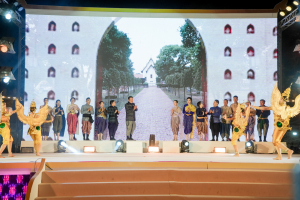 อธิการบดี มรภ.เทพสตรี นำผู้บริหาร คณาจารย์ และบุคลากร ร่วมต้อนรับนายกรัฐมนตรี และคณะ ในพิธีเปิดงานแผ่นดินสมเด็จพระนารายณ์มหาราช ประจำปี พ.ศ. 2569 ครั้งที่ 38