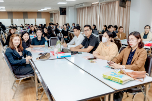 คณะครุศาสตร์ จัดอบรมเชิงปฏิบัติการรุกคืบยกระดับห้องเรียนคุณภาพด้วย STEAM และ AI สู่การวิจัยในชั้นเรียน