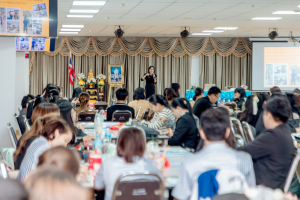 คณะครุศาสตร์ จัดอบรมเชิงปฏิบัติการรุกคืบยกระดับห้องเรียนคุณภาพด้วย STEAM และ AI สู่การวิจัยในชั้นเรียน