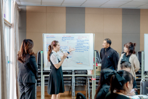 คณะครุศาสตร์ จัดอบรมเชิงปฏิบัติการรุกคืบยกระดับห้องเรียนคุณภาพด้วย STEAM และ AI สู่การวิจัยในชั้นเรียน