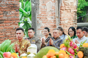 อธิการบดี มรภ.เทพสตรี นำผู้บริหาร และบุคลากร ร่วมพิธีวันคล้ายวันพระบรมราชสมภพสมเด็จพระนารายณ์มหาราช ประจำปี พ.ศ. 2569