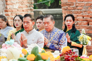 อธิการบดี มรภ.เทพสตรี นำผู้บริหาร และบุคลากร ร่วมพิธีวันคล้ายวันพระบรมราชสมภพสมเด็จพระนารายณ์มหาราช ประจำปี พ.ศ. 2569