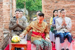 อธิการบดี มรภ.เทพสตรี นำผู้บริหาร และบุคลากร ร่วมพิธีวันคล้ายวันพระบรมราชสมภพสมเด็จพระนารายณ์มหาราช ประจำปี พ.ศ. 2569