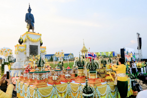 อธิการบดี มรภ.เทพสตรี นำผู้บริหาร และบุคลากร ร่วมพิธีวันคล้ายวันพระบรมราชสมภพสมเด็จพระนารายณ์มหาราช ประจำปี พ.ศ. 2569