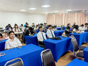 กองพัฒนานักศึกษา จัดอบรมเสริมสร้างทักษะชีวิต รู้เท่าทันบุหรี่ไฟฟ้า