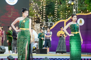 มรภ.เทพสตรี ร่วมสืบสานอัตลักษ์ศิลป์ จัดการแสดง 