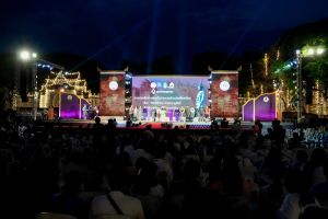 มรภ.เทพสตรี ร่วมสืบสานอัตลักษ์ศิลป์ จัดการแสดง 