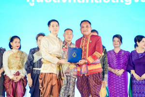 มรภ.เทพสตรี ร่วมสืบสานอัตลักษ์ศิลป์ จัดการแสดง 