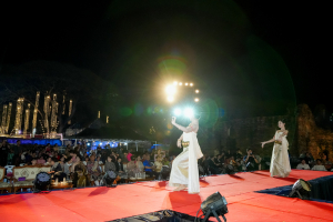 มรภ.เทพสตรี ร่วมสืบสานอัตลักษ์ศิลป์ จัดการแสดง 