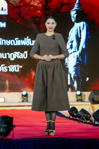 มรภ.เทพสตรี ร่วมสืบสานอัตลักษ์ศิลป์ จัดการแสดง 