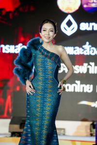 มรภ.เทพสตรี ร่วมสืบสานอัตลักษ์ศิลป์ จัดการแสดง 