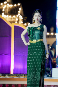 มรภ.เทพสตรี ร่วมสืบสานอัตลักษ์ศิลป์ จัดการแสดง 